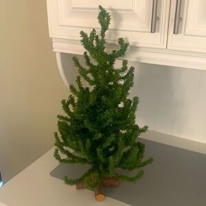 21” Artificial Xmas Tree